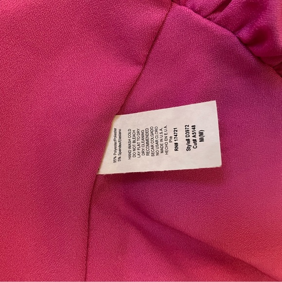 Adorable ladies short sleeve dress with ruffle and bow - Picture 6 of 6